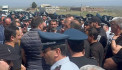 Քաղաքացիները փակել են Երևան-Գյումրի ճանապարհը